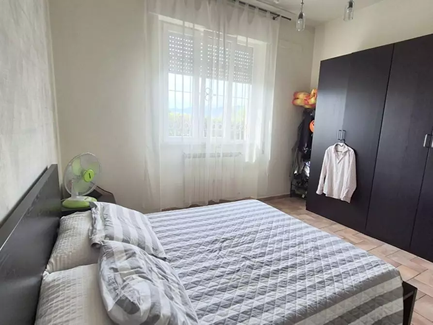 Immagine 27 di Appartamento in vendita  a Viareggio