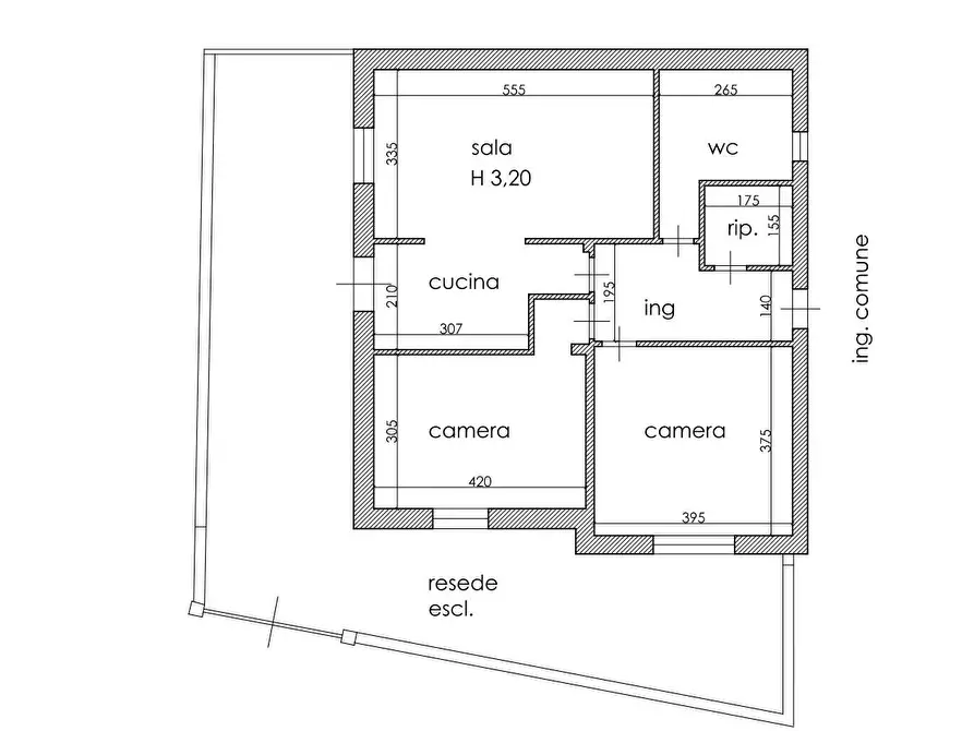 Immagine 83 di Appartamento in vendita  a Viareggio