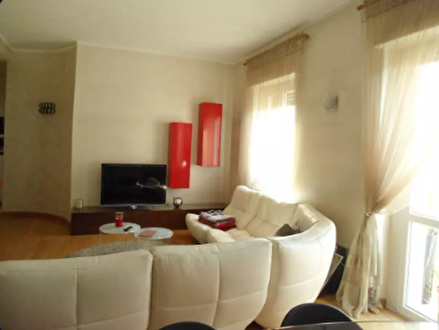 Immagine 3 di Appartamento in vendita  a Torino