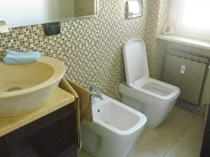 Immagine 4 di Appartamento in vendita  a Torino