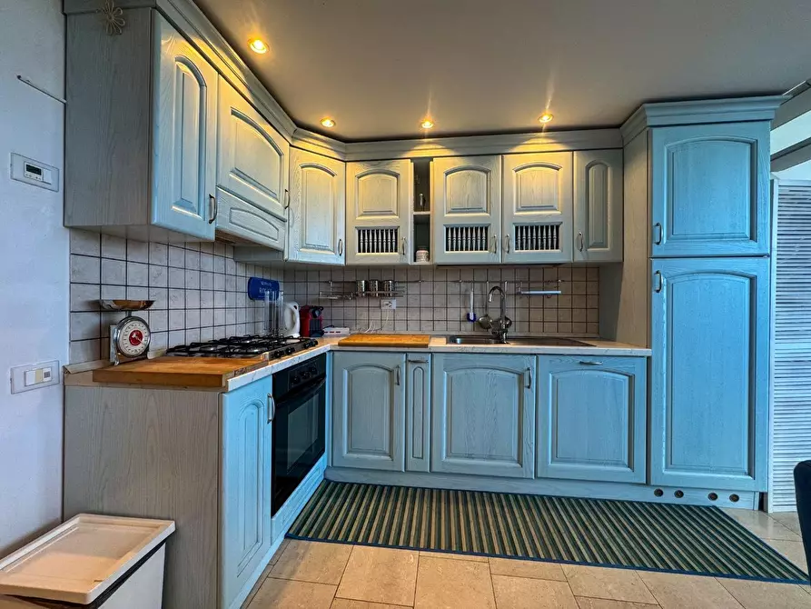 Immagine 13 di Appartamento in vendita  a Pisa