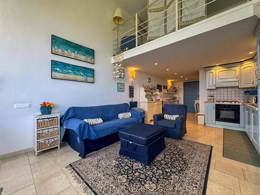 Immagine 14 di Appartamento in vendita  a Pisa