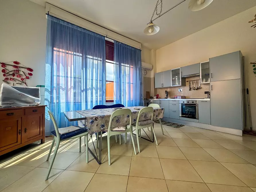 Immagine 6 di Appartamento in vendita  a Pisa