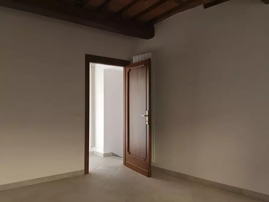 Immagine 12 di Terratetto in affitto  a Buti