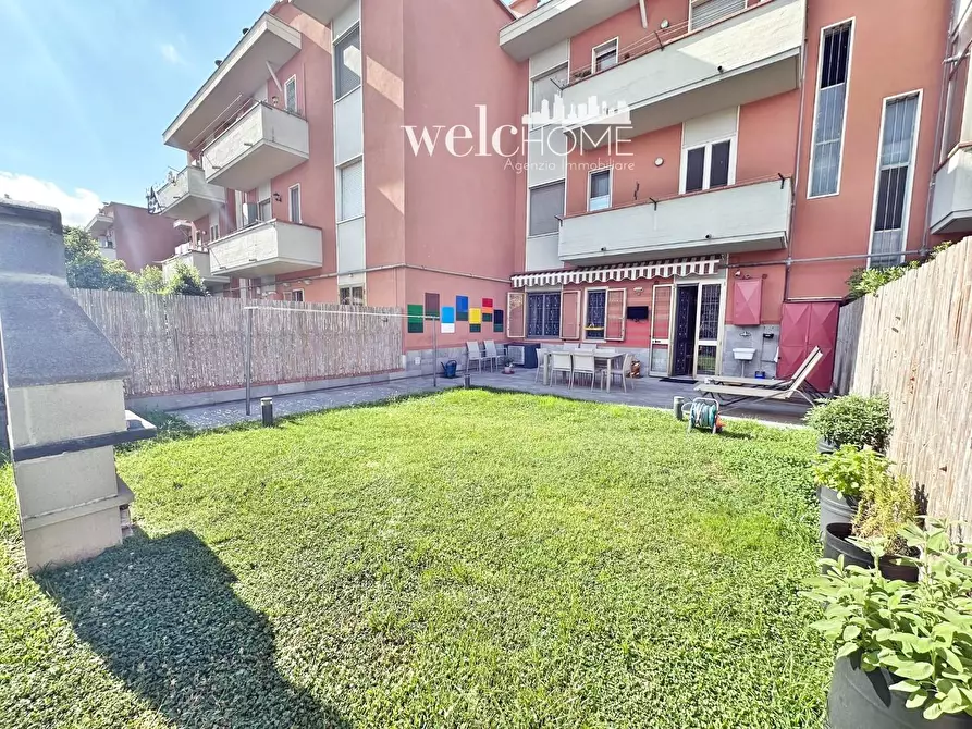 Immagine 20 di Appartamento in vendita  a Campi Bisenzio