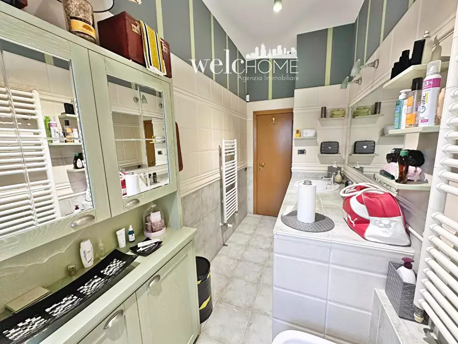 Immagine 33 di Appartamento in vendita  a Campi Bisenzio