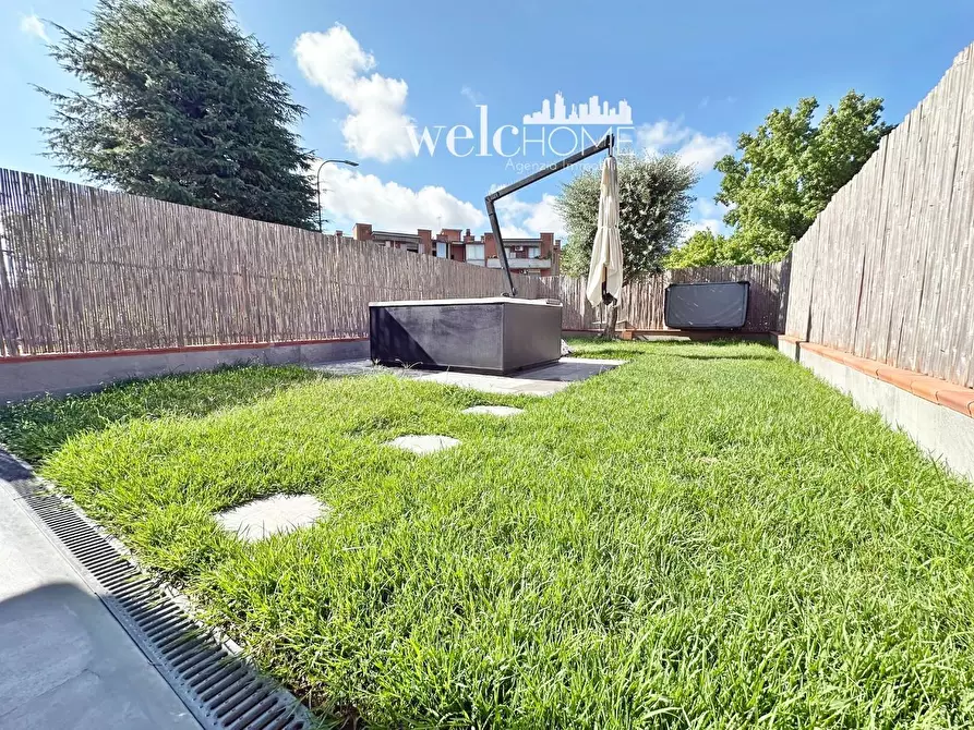 Immagine 21 di Appartamento in vendita  a Campi Bisenzio