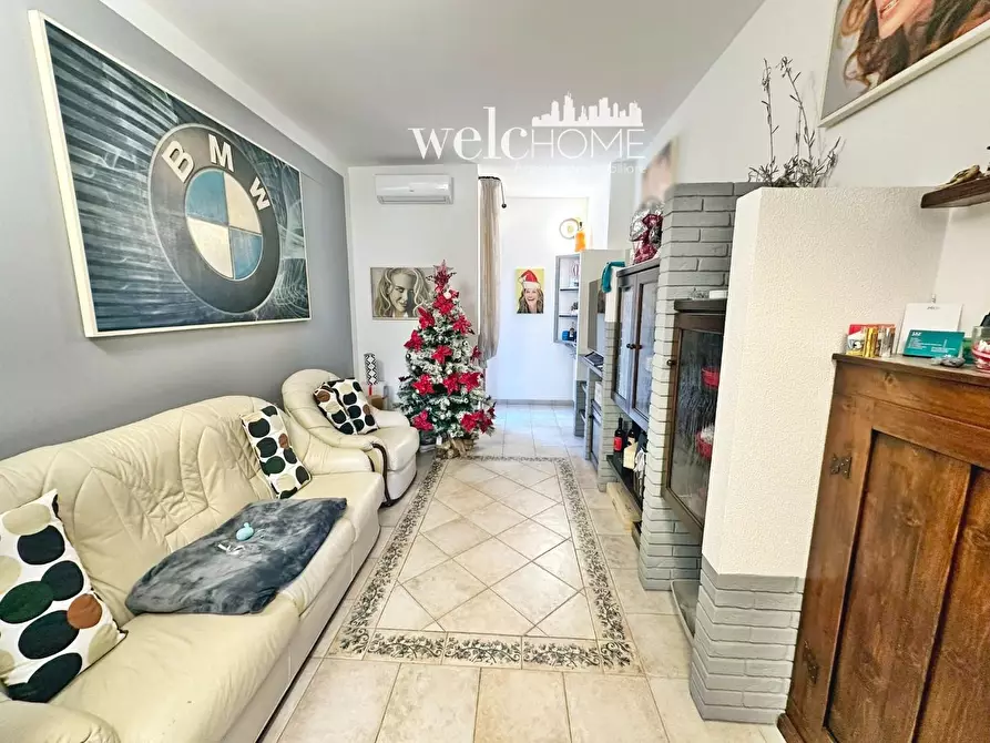 Immagine 25 di Appartamento in vendita  a Campi Bisenzio