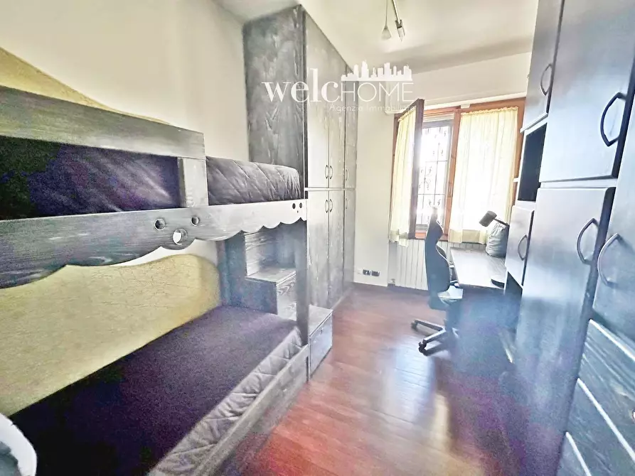 Immagine 16 di Appartamento in vendita  a Campi Bisenzio