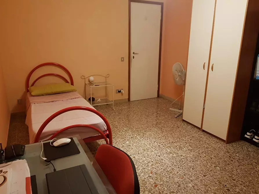 Immagine 3 di Appartamento in affitto  a Pisa