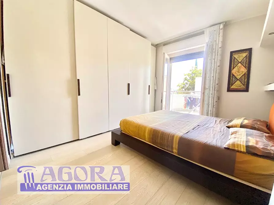 Immagine 21 di Appartamento in vendita  a Latina