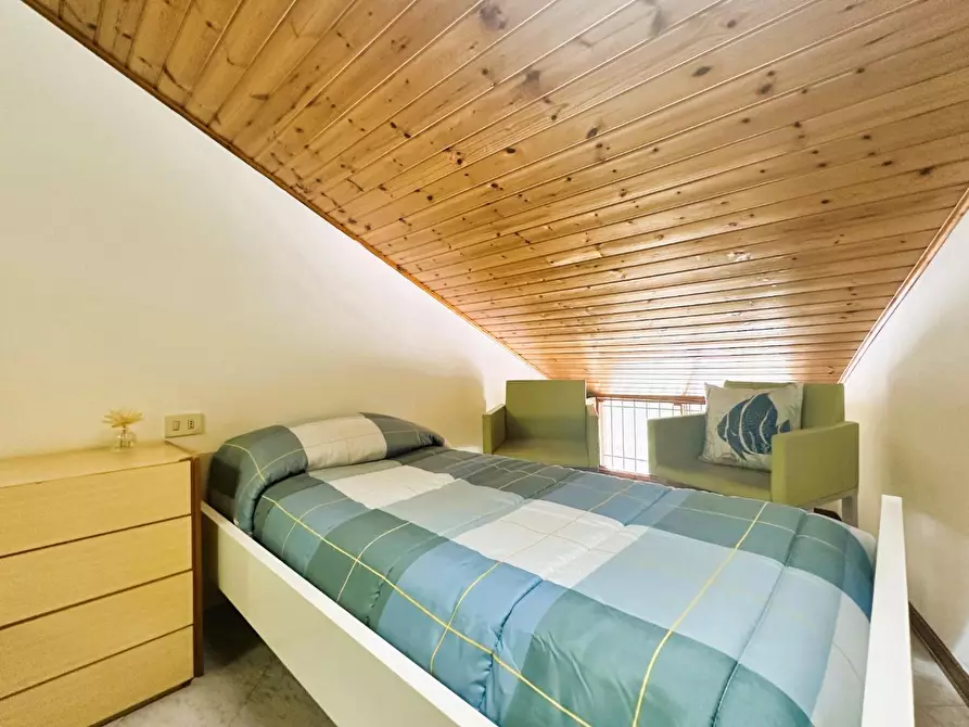 Immagine 22 di Appartamento in vendita  a Rosignano Marittimo