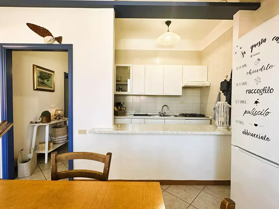 Immagine 15 di Appartamento in vendita  a Rosignano Marittimo