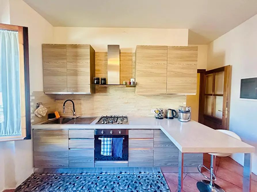 Immagine 10 di Appartamento in vendita  a Lastra A Signa