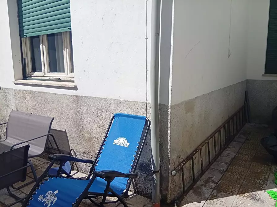 Immagine 14 di Villa in vendita  a Pisa