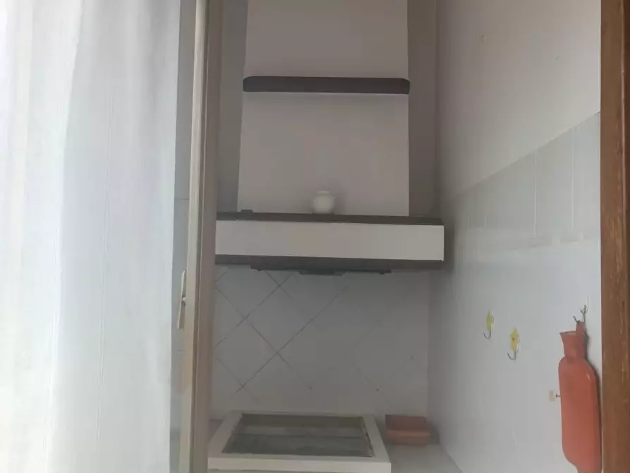 Immagine 19 di Porzione di casa in vendita  a Massa