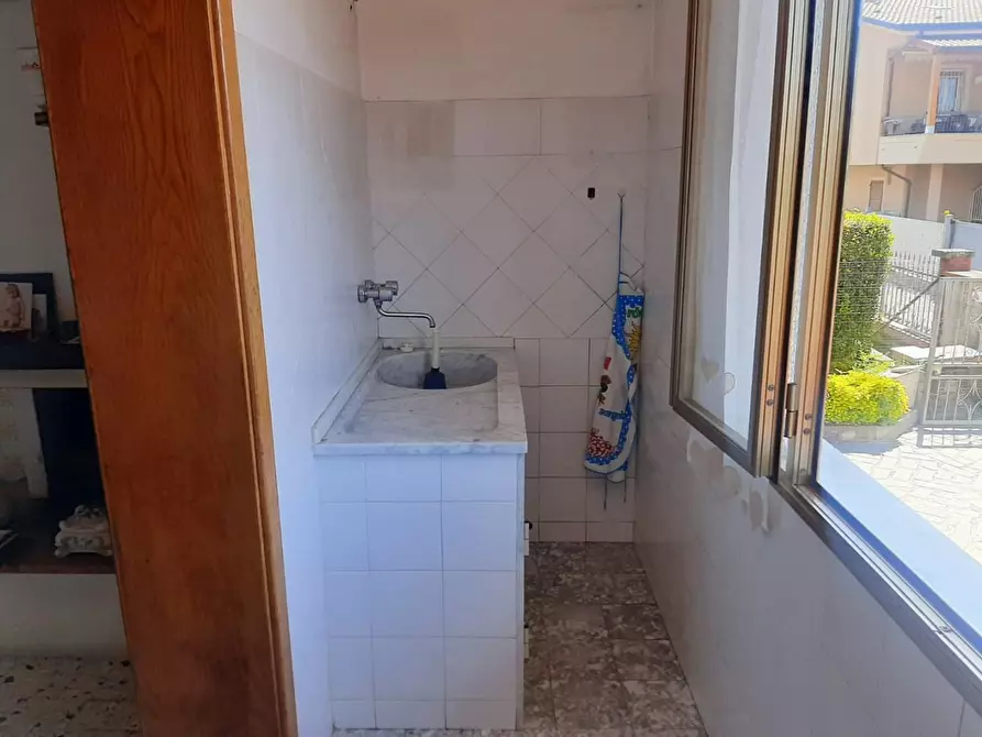 Immagine 18 di Porzione di casa in vendita  a Massa