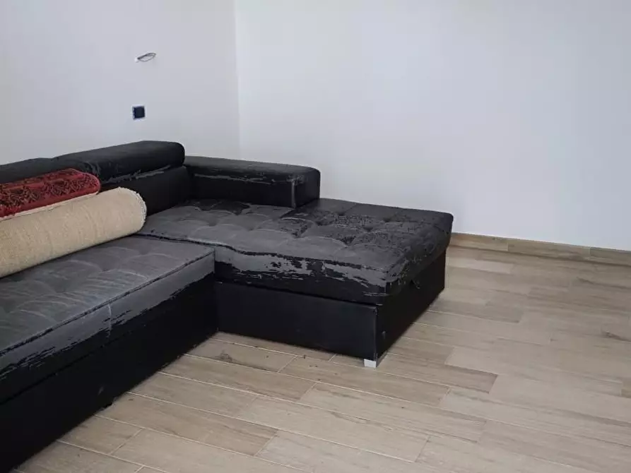 Immagine 10 di Appartamento in vendita  a Castelnuovo Magra