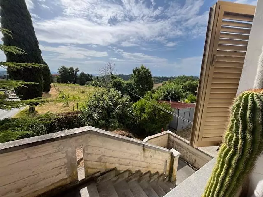 Immagine 1 di Porzione di casa in vendita  a Terricciola