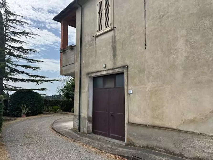 Immagine 18 di Porzione di casa in vendita  a Terricciola