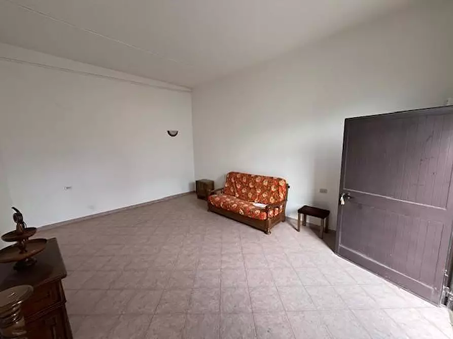 Immagine 16 di Porzione di casa in vendita  a Terricciola