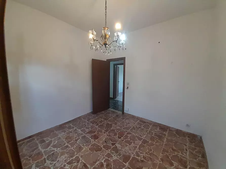 Immagine 9 di Appartamento in vendita  a Vicopisano