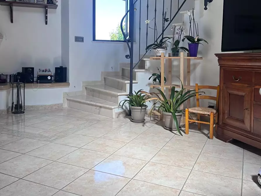 Immagine 7 di Casa indipendente in vendita  a Aulla