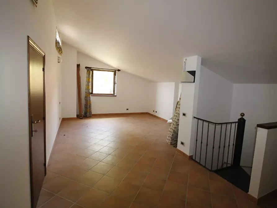 Immagine 18 di Casa bifamiliare in vendita  a Casole D'elsa