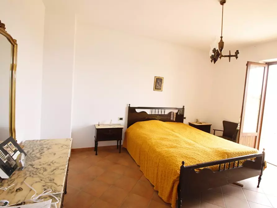 Immagine 16 di Casa bifamiliare in vendita  a Casole D'elsa