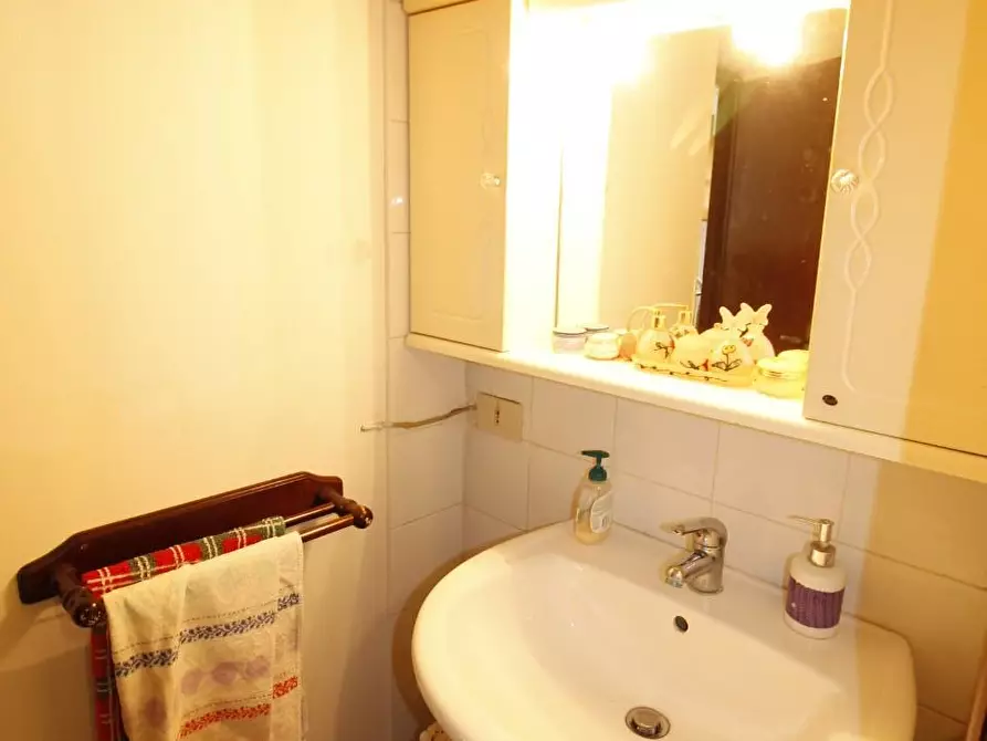 Immagine 22 di Casa bifamiliare in vendita  a Casole D'elsa