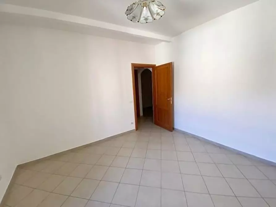 Immagine 7 di Appartamento in vendita  a Calci