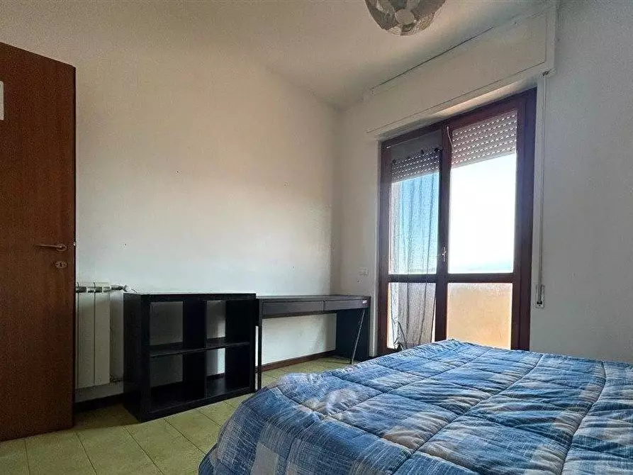 Immagine 9 di Appartamento in vendita  a Carrara