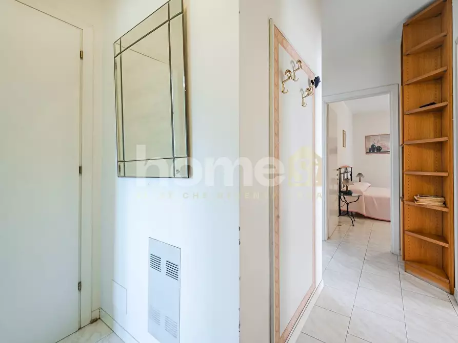 Immagine 27 di Appartamento in vendita  a Reggio Nell'emilia