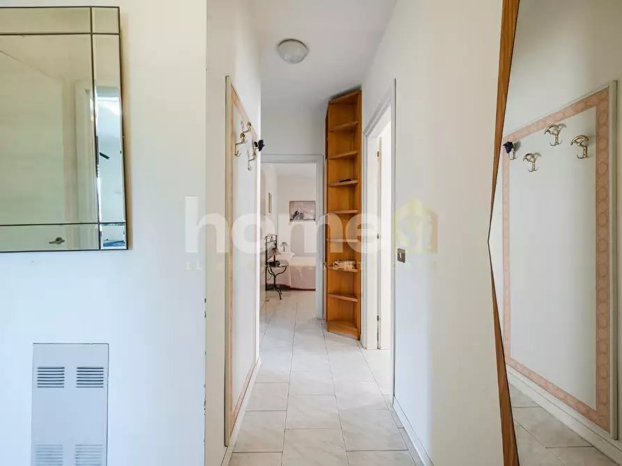 Immagine 26 di Appartamento in vendita  a Reggio Nell'emilia