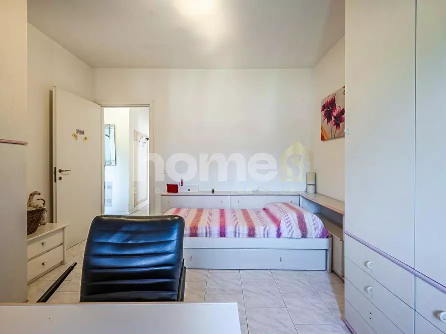 Immagine 31 di Appartamento in vendita  a Reggio Nell'emilia