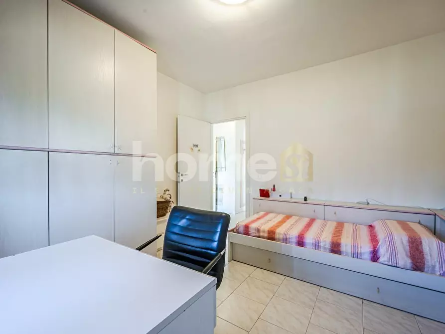 Immagine 30 di Appartamento in vendita  a Reggio Nell'emilia