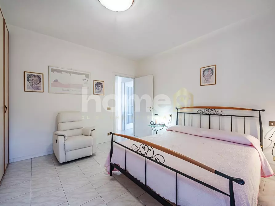 Immagine 20 di Appartamento in vendita  a Reggio Nell'emilia