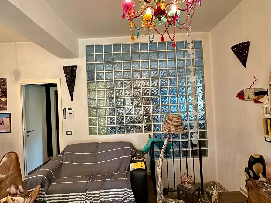 Immagine 2 di Appartamento in vendita  a Campiglia Marittima