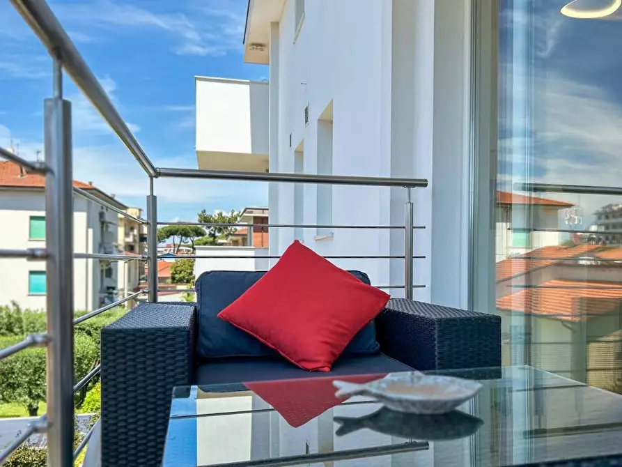 Immagine 9 di Appartamento in vendita  a Camaiore