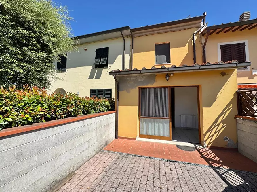 Immagine 12 di Terratetto in vendita  a Ponsacco