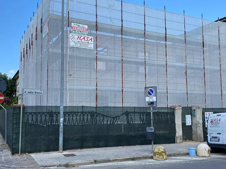 Immagine 6 di Casa bifamiliare in vendita  a Pontedera