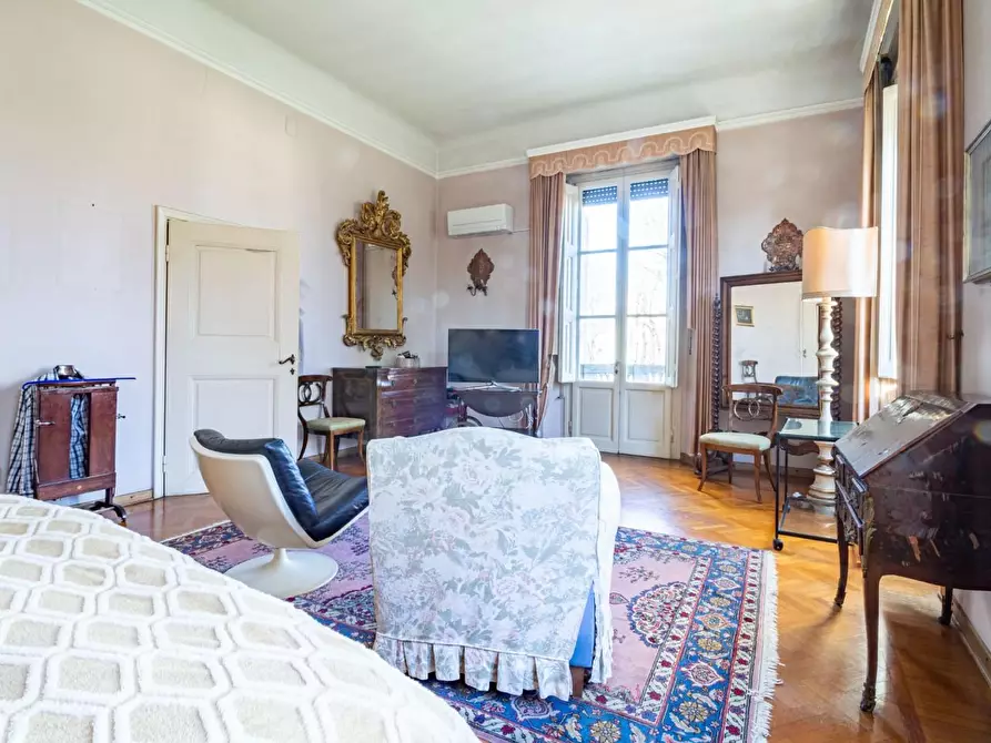 Immagine 28 di Villa in vendita  a Pisa