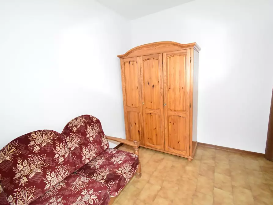 Immagine 19 di Appartamento in vendita  a Vecchiano