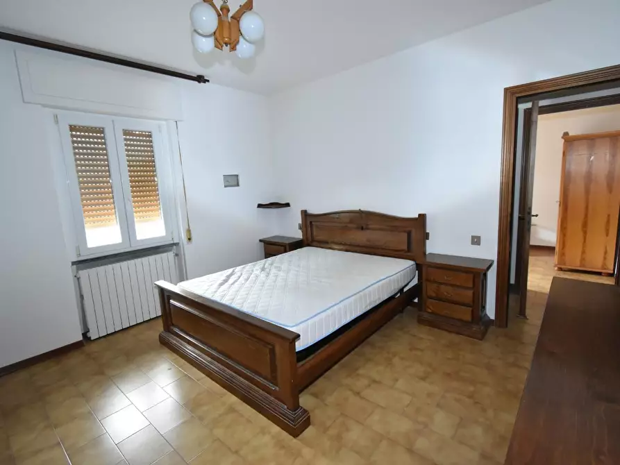 Immagine 21 di Appartamento in vendita  a Vecchiano