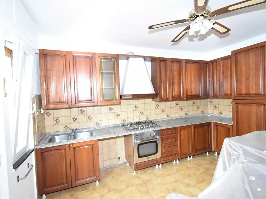 Immagine 6 di Appartamento in vendita  a Vecchiano