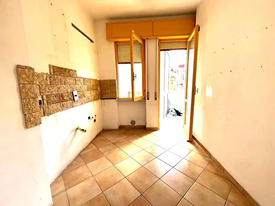 Immagine 5 di Appartamento in vendita  a Livorno