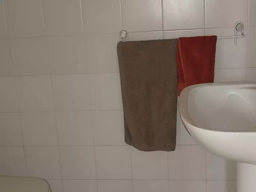 Immagine 12 di Appartamento in vendita  a Pisa