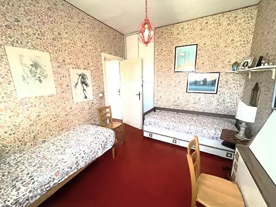 Immagine 16 di Appartamento in vendita  a Massa