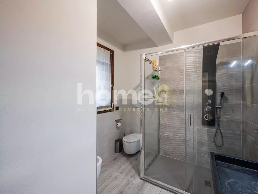 Immagine 19 di Appartamento in vendita  a Montecchio Emilia