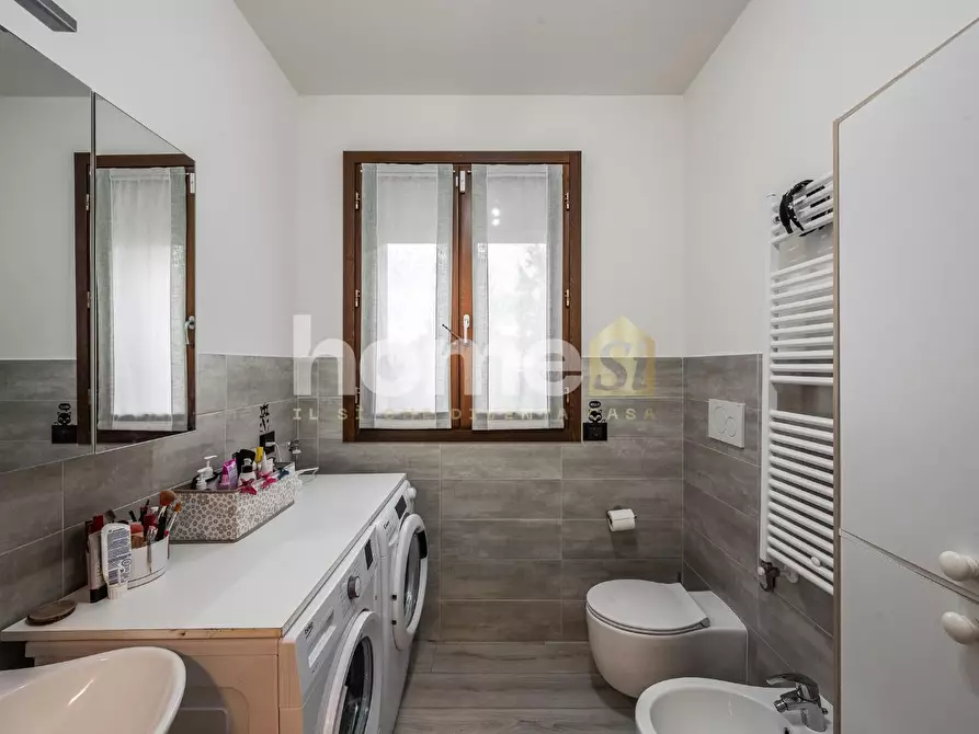 Immagine 32 di Appartamento in vendita  a Montecchio Emilia